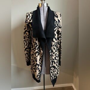 Wool blend soft Leopard Print Open Front Cardigan Sweater Black Cream timeless